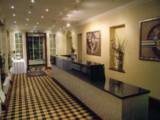 Lochside House & Hotel