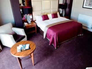 Lochside House & Hotel New Cumnock