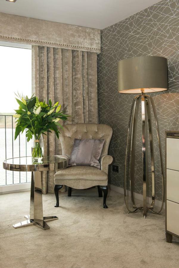 Lochside House & Hotel New Cumnock